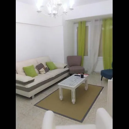 Apartment Deluxe 3 Bedroom Apartment, Balcony, 15 Minutes Walk To And Sys2 *